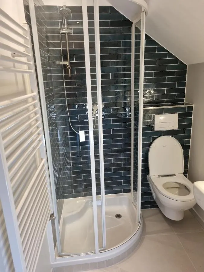 Villa With Private Sauna And Jacuzzi, 8 Min From Schloss Schoebrunn Vienna 0*,