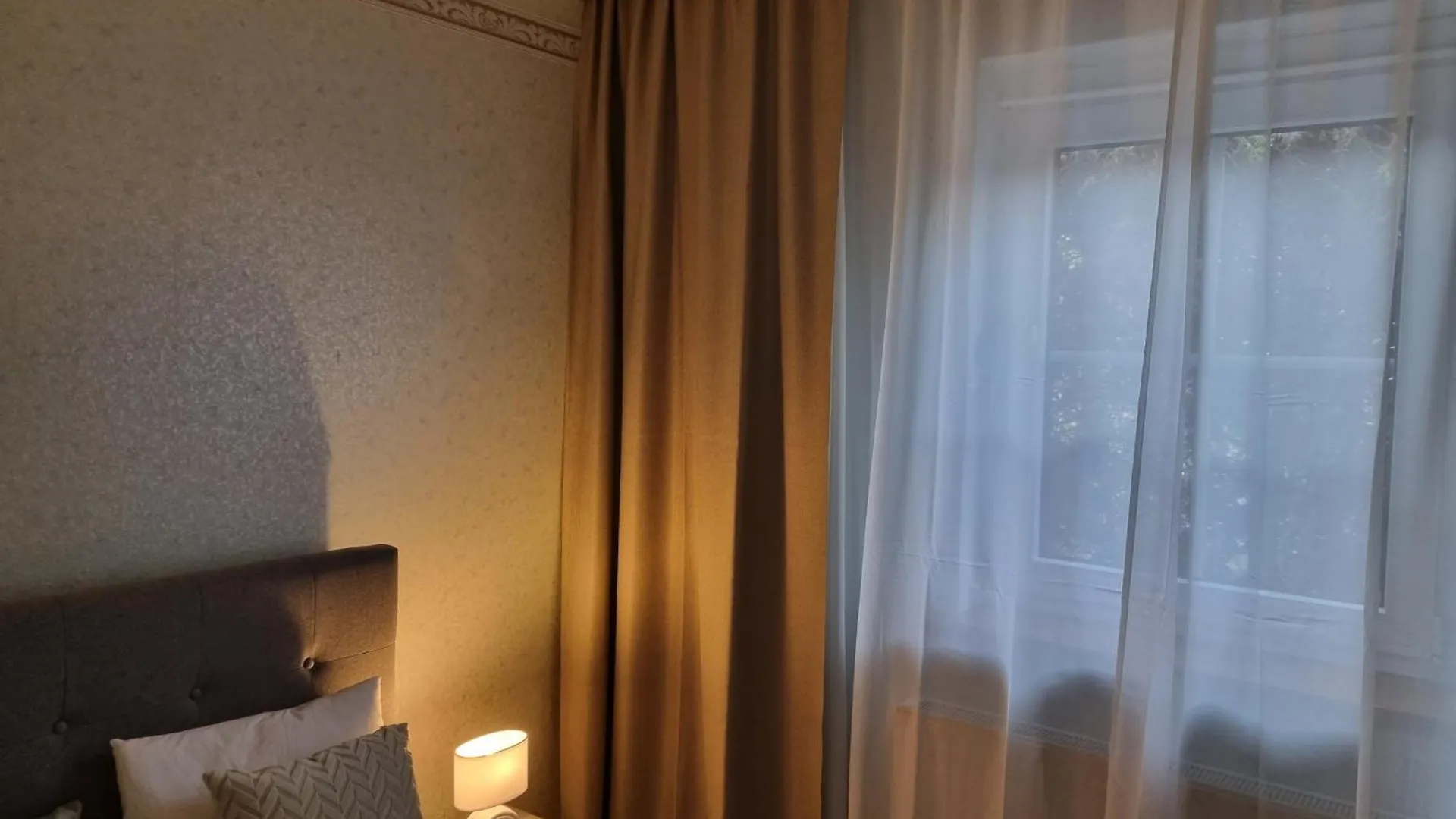Villa With Private Sauna And Jacuzzi, 8 Min From Schloss Schoebrunn Vídeň Rakousko